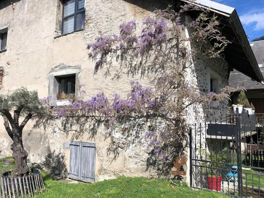 La Tour Tres Bien Situe Minimum 2 Nuits Merci Appartement *