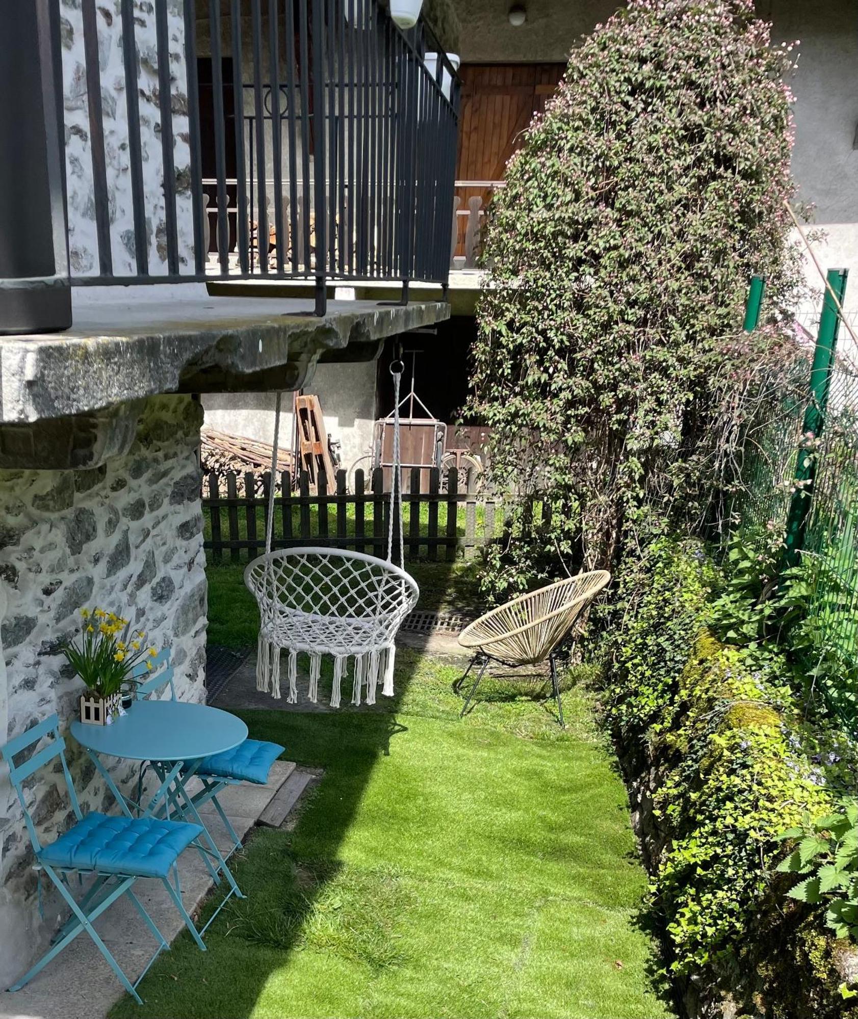 La Tour Tres Bien Situe Minimum 2 Nuits Merci Tours-en-Savoie