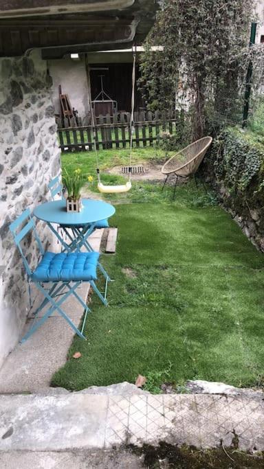 Appartement La Tour Tres Bien Situe Minimum 2 Nuits Merci Tours-en-Savoie